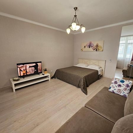 Ernaz Plus Apartments: Promenade Expo Αστάνα Εξωτερικό φωτογραφία